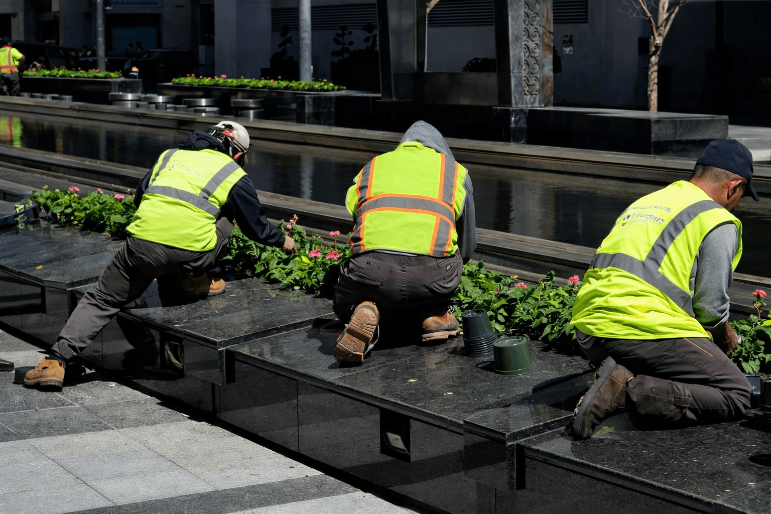 Seasonal worker - how to hire?